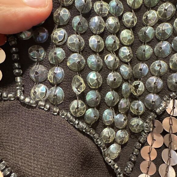 ASOS Sequin Dress in Black and Gold - Picture 9 of 16